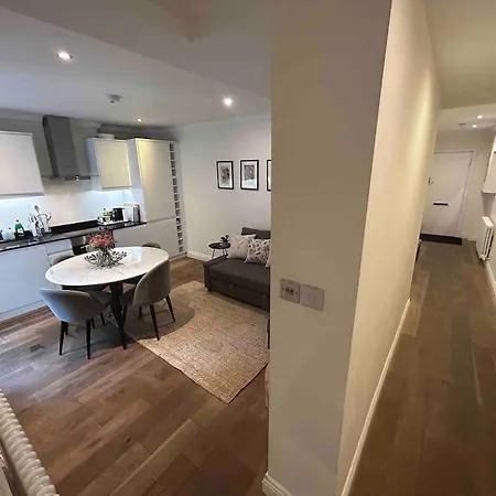 Portobello 2-Bed Apartment London Exterior photo